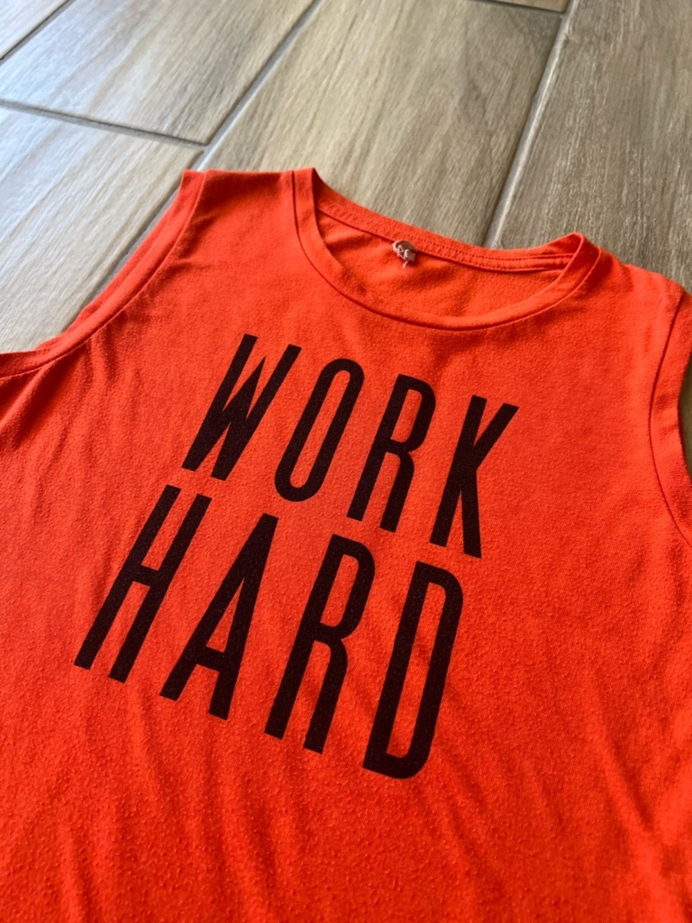 Women’s Work Hard Muscle Gym Tee - Picture 3 of 4